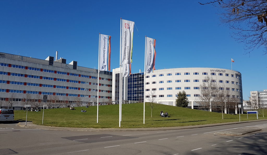 maastricht university studia w holandii